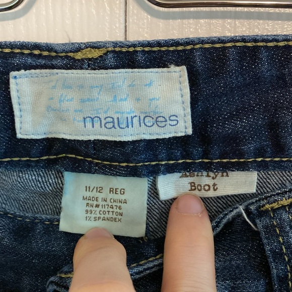 Like New Maurices Ashlyn Boot Cut Jeans - Picture 2 of 7